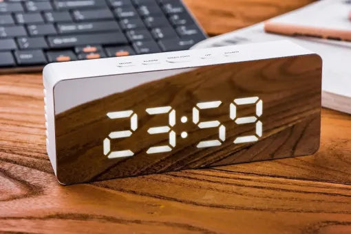 Despertador Digital Espelho Inteligente de Mesa para Cabeceira com Luz Noturna