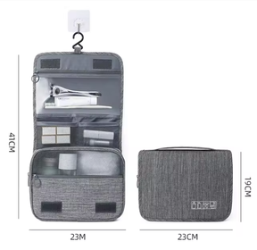 Men's Hanging Toiletry Bag