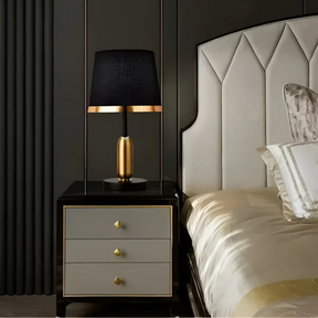Luminária de Mesa Vintage Preta e Dourada | Luz de Destaque Retrô Moderna