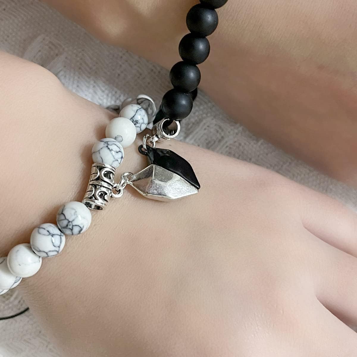 Conjunto de Presente de Colar e Pulseira de Coração Magnético para Casais Dia dos Namorados