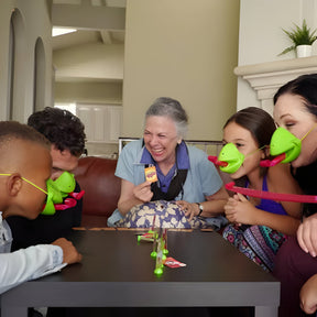 Jogo de Tabuleiro Festa Infantil Desafio da Língua de Camaleão