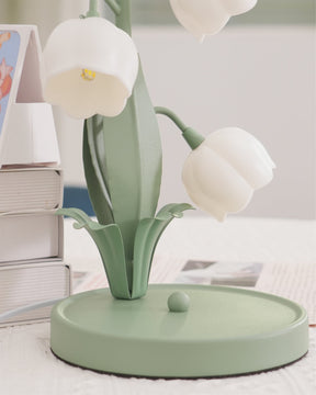Luminária de Mesa Bell Orchid | Iluminação Floral Elegante para Interiores