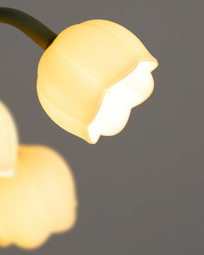 Luminária de Mesa Bell Orchid | Iluminação Floral Elegante para Interiores