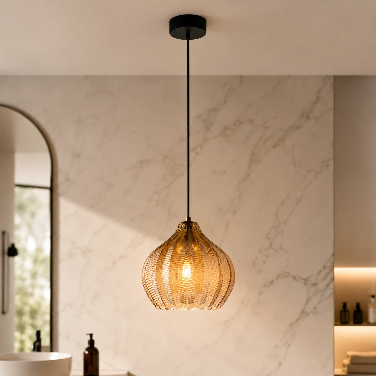 Amber Glass Pendant Light – A – pendant light image 1
