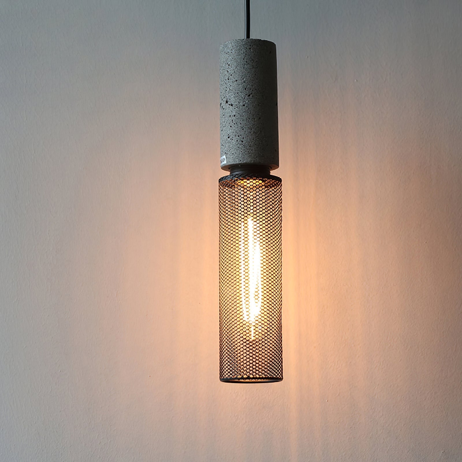 Luminária Pendente de Concreto Urbano | Lâmpada LED Suspensa Industrial
