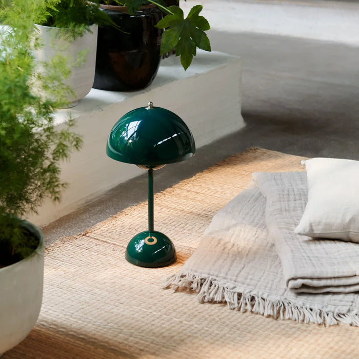 Luminária de Mesa LED Mushroom Pod | Luz Noturna Recarregável com Controle por Toque