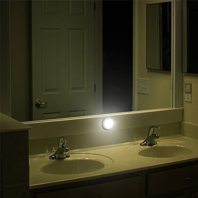 Luz Noturna de LED com Sensor de Movimento Sem Fio