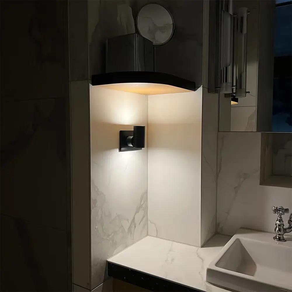 Luz Noturna LED de Tomada – Sensor de Anoitecer, Brilho Aconchegante e Eficiente em Energia