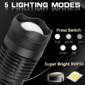 Lanterna LED Recarregável de Mão para Uso Externo