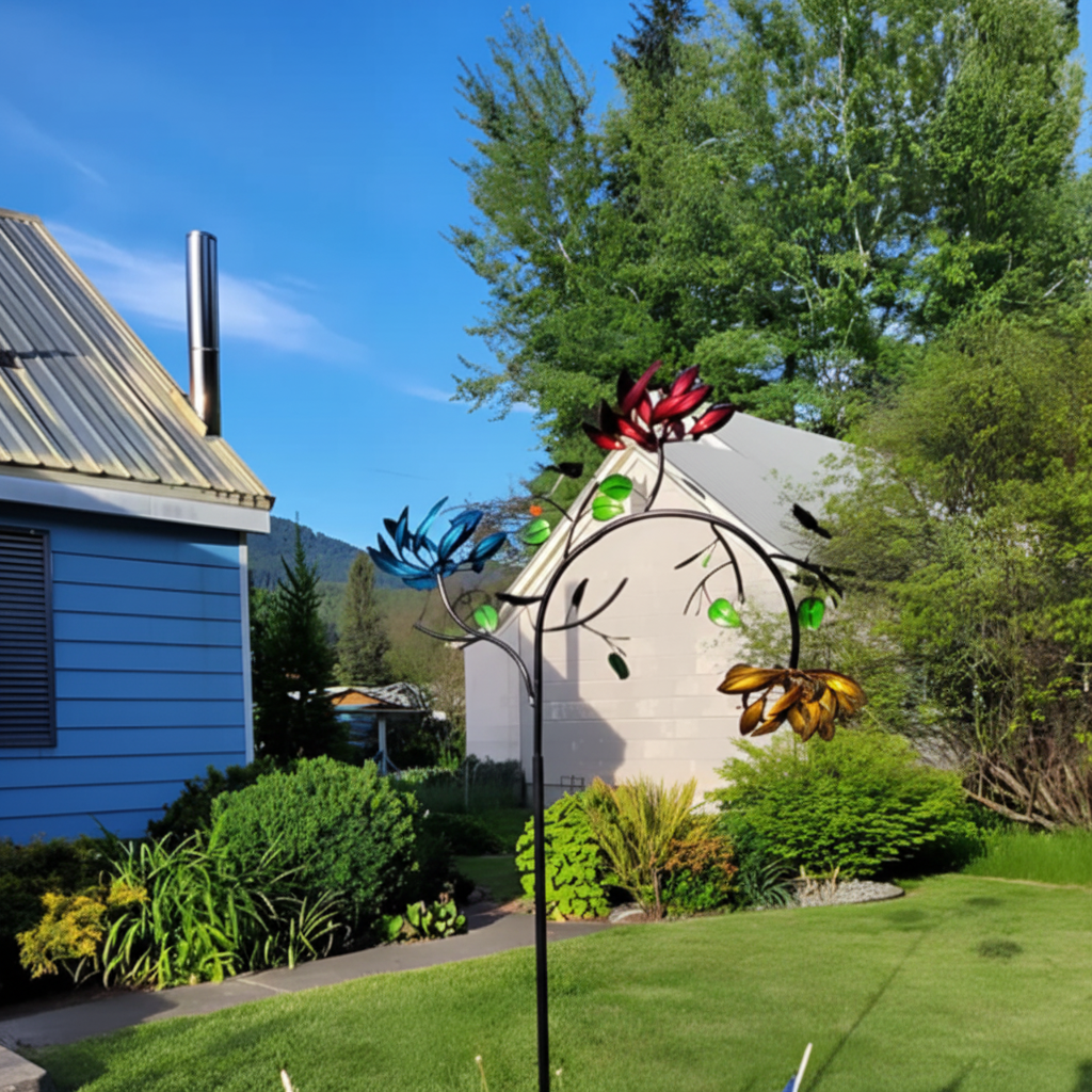 Sino dos Ventos para Jardim Estilo Spinner Colorido com Design de Borboleta