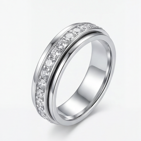 Anel Giratório de Zircônia – Aliança Rotativa Antiansiedade, Cristal & Elegante