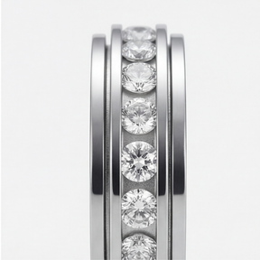 Anel Giratório de Zircônia – Aliança Rotativa Antiansiedade, Cristal & Elegante
