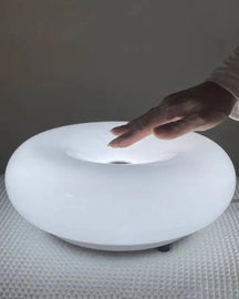 Luminária de Mesa Round Donut – Luz LED Suave e Design Decorativo de 30cm
