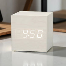 Despertador Digital de LED em Cubo