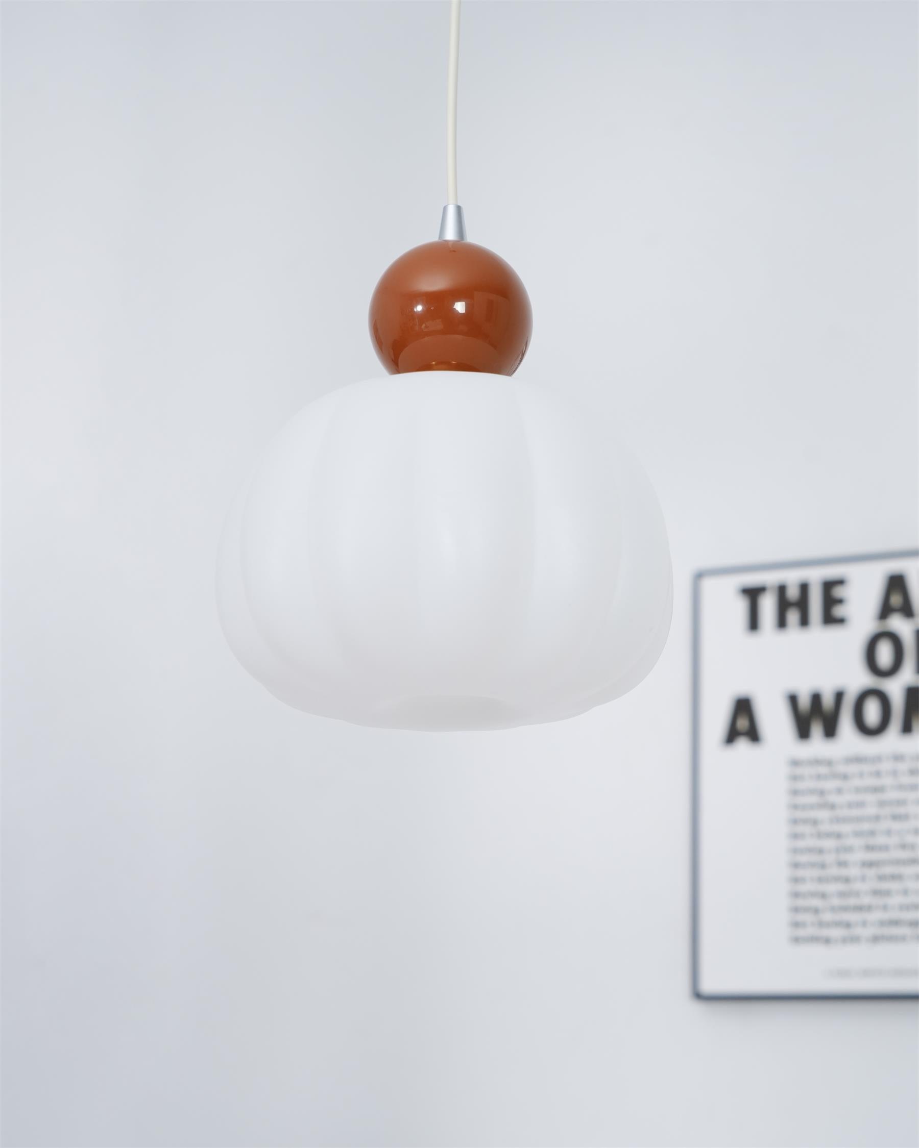 Yedra Pendant Lamp | Organic Round Acrylic Design