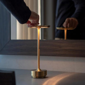 Luminária de Mesa Portátil Sem Fio - Intensidade de luz ajustável