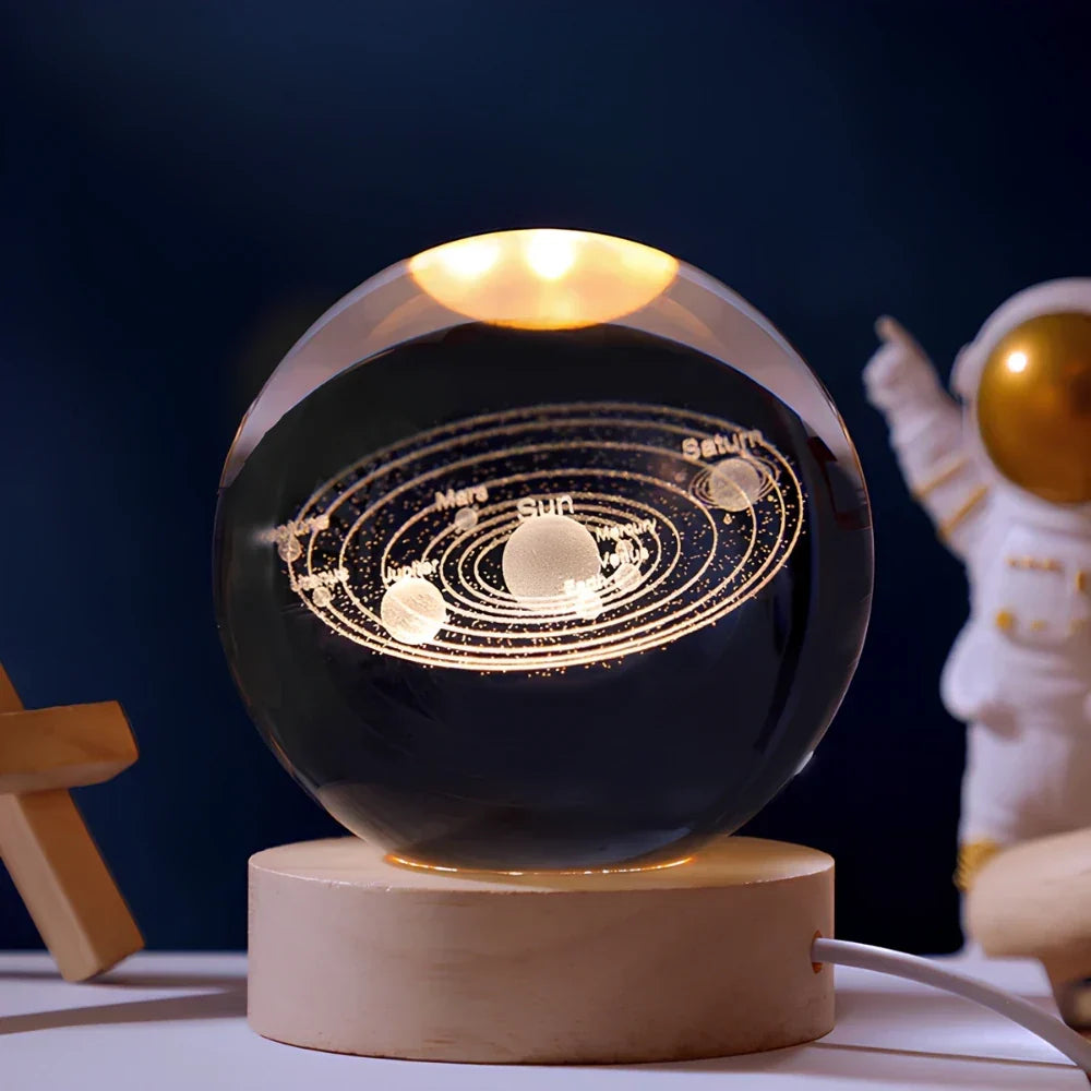 Luminária de Mesa LED Globo de Cristal 3D com Planeta Gravado