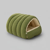 Cama de Pelúcia em Formato de Toca para Gatos, Macia e Aconchegante