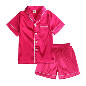 Conjunto de Pijama Infantil com Camisa de Botão e Calça