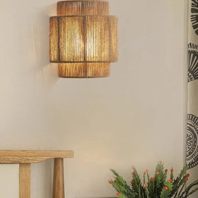 Arandela de Parede em Rattan Feita à Mão – Estilo Boho Natural