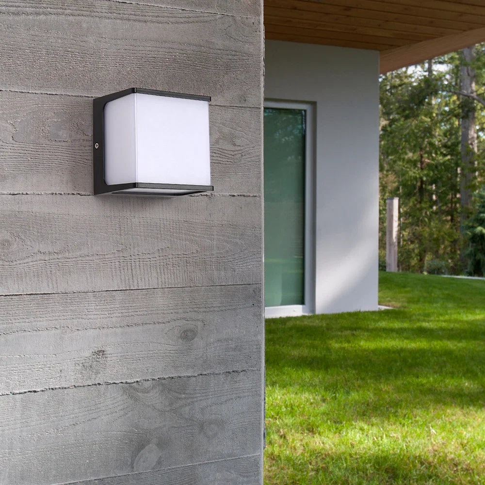 Arandela Externa AeroCube | LED Moderno à Prova d'Água