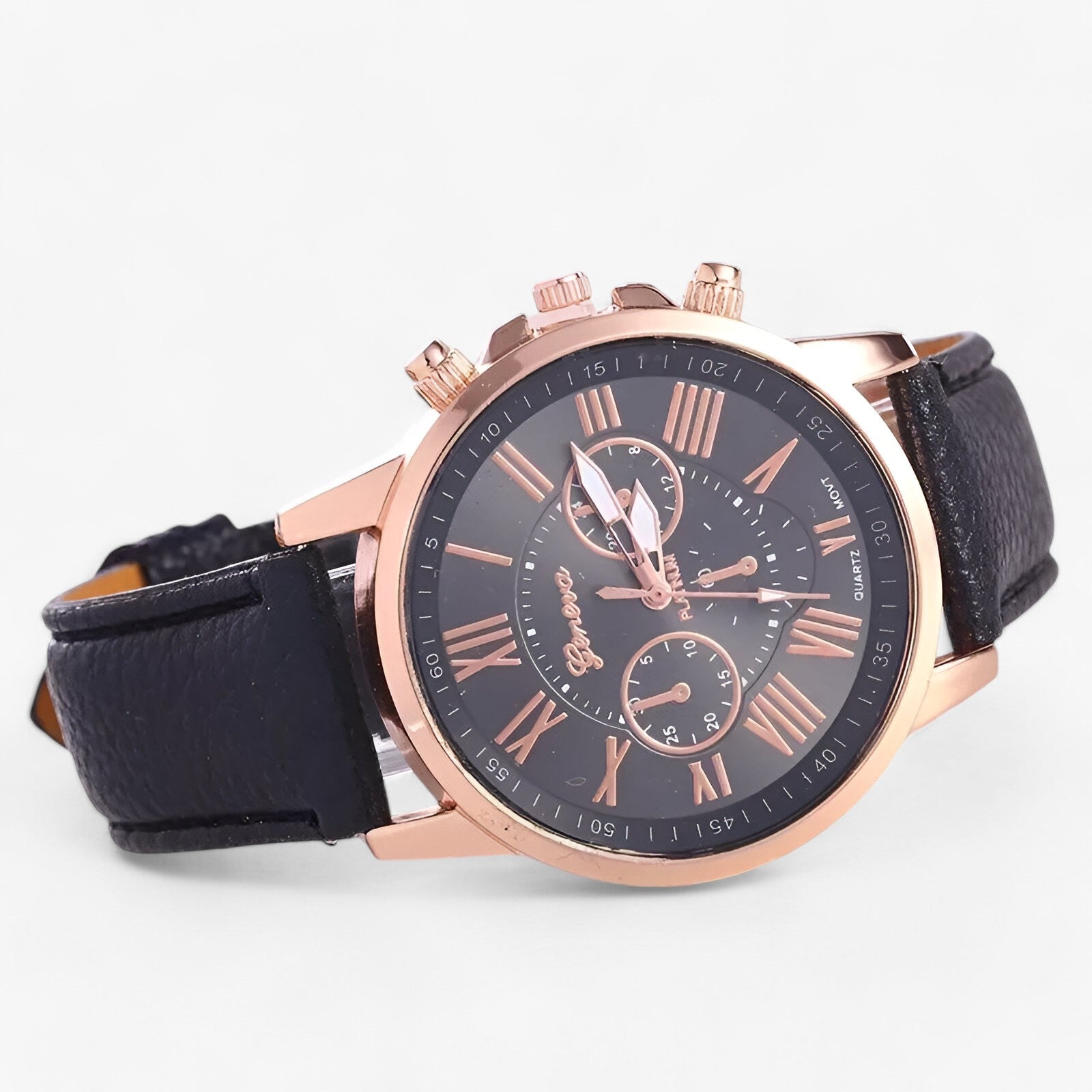 Relógio Feminino Elegante – Pulseira de Couro, Mostrador com Algarismos Romanos e Design Clássico