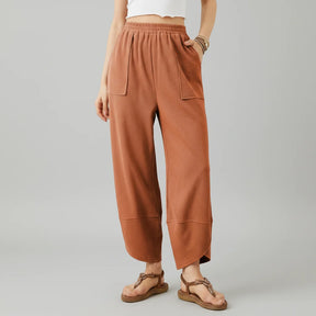 Calça Feminina Casual de Corte Reto e Caimento Solto Leve para o Verão