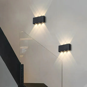 Luminária de Parede Recarregável LumiBlock | Design Minimalista com Efeito Madeira