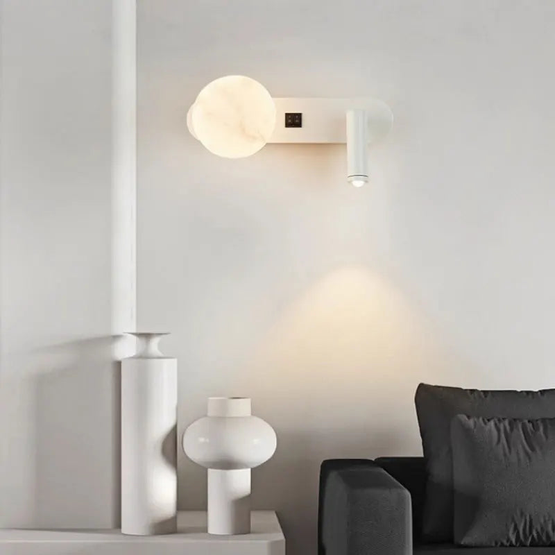 Arandela de Parede Dupla LunarBeam | Design Nórdico Moderno para Cabeceira