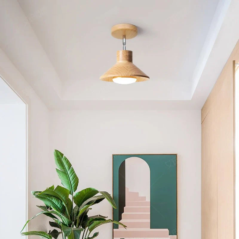 Luminária de Teto NordicWood | Design em Cone de Madeira Natural