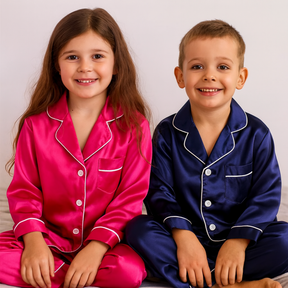 Conjunto de Pijama Infantil com Camisa de Botão e Calça