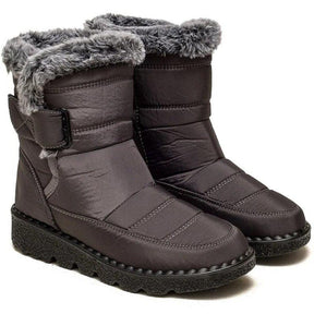 Womens Waterproof Heeled Snow Boot