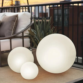 Luminária Globo de Jardim – LumiGlobe LED Solar à Prova de Intempéries e para Área Externa