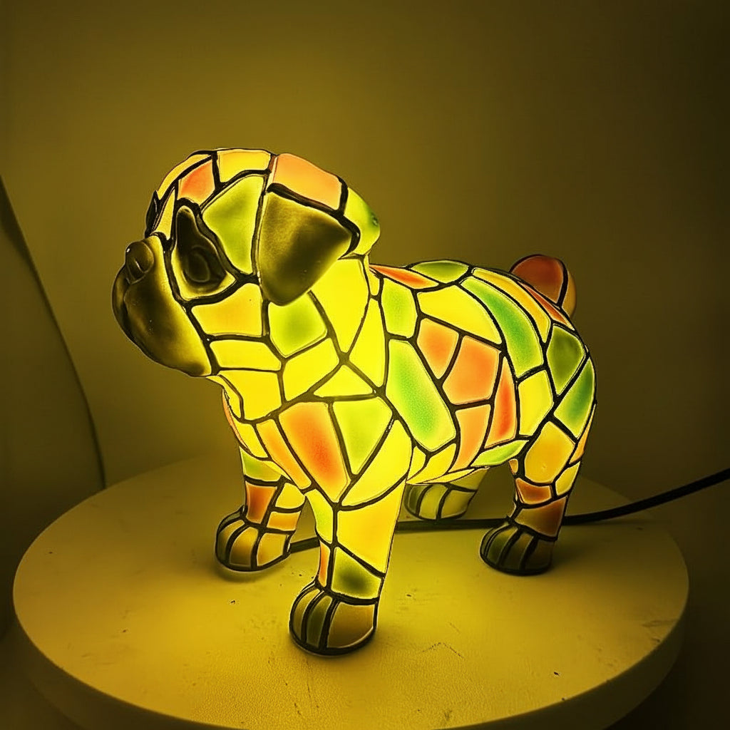 Luminária de Mesa Decorativa em Resina com Formato de Cachorro