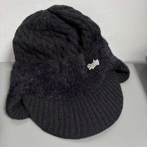 Gorro de Inverno com Aba e Protetores de Orelha