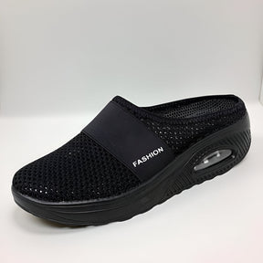 Tênis Feminino Slip-on de Caminhada com Solado Acolchoado em Mesh