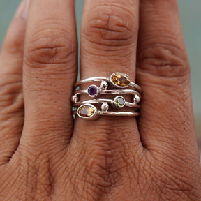Anel com Pedra do Mês em Prata Ajustável Estilo Boho de Zircônia