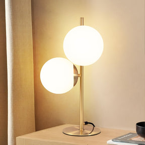 Luminária de Mesa Dourada Moderna | Design com Globo de Vidro Branco