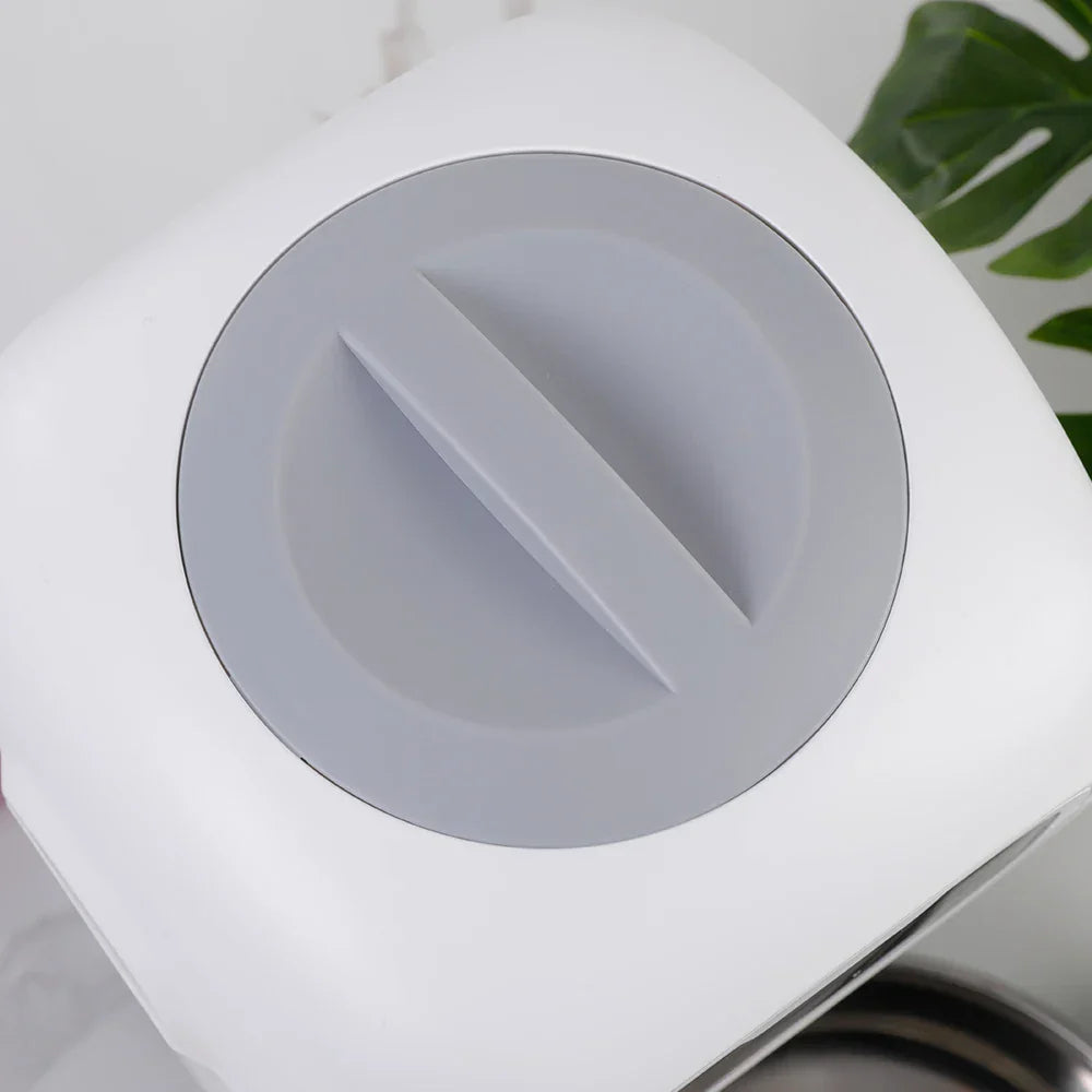 Comedouro Automático Inteligente para Cães e Gatos