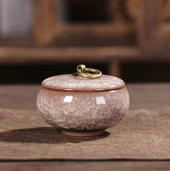 Urna para Pets em Cerâmica Artesanal – Lembrança Memorial para Cães e Gatos