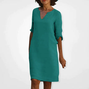 Vestido de verão com decote em V