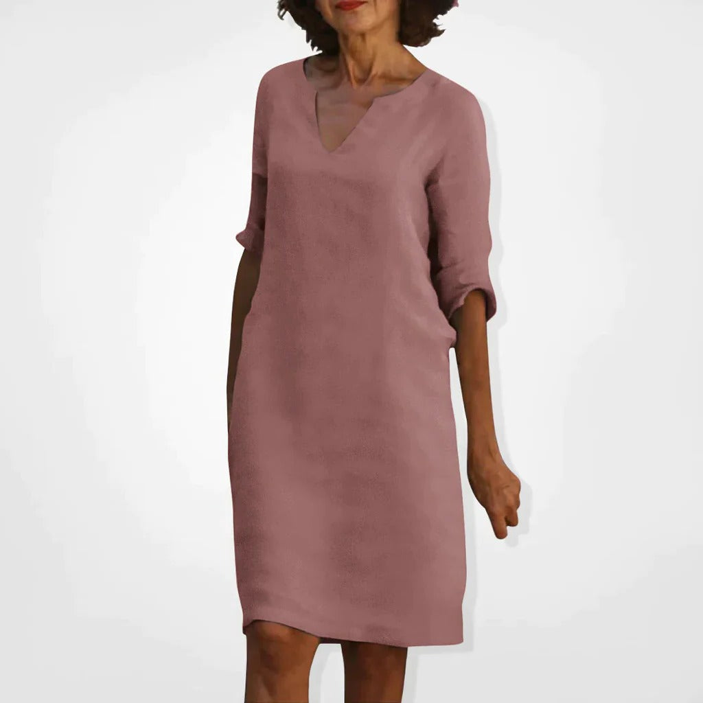 Vestido de verão com decote em V