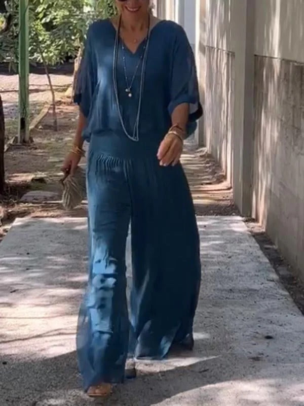 Elegante conjunto de duas peças com calça pantalona em chiffon