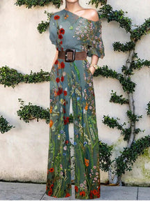 Elegant and modern women's overall, ideal for spring