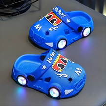 Chinelo Infantil de Carrinho com Luz Divertido | Calçado para Uso Interno