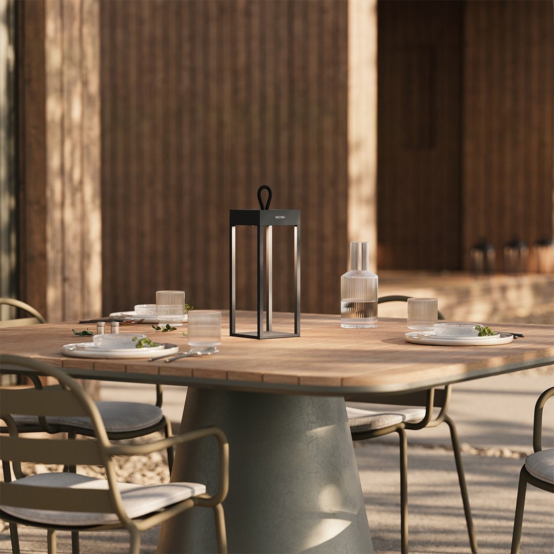 Luminária de Mesa LED Portátil Recarregável para Áreas Externas com Interruptor Touch