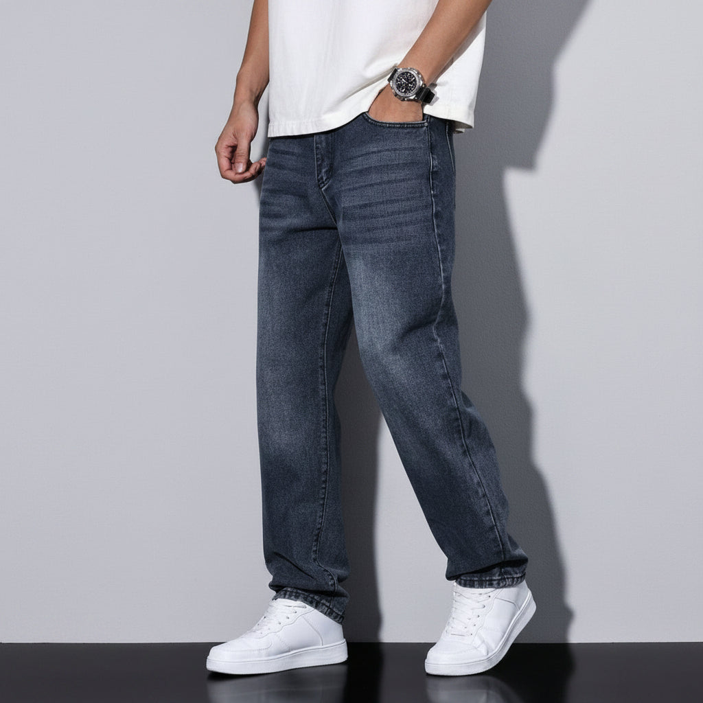 Calça Jeans Masculina de Corte Reto Lavada | Moda Casual