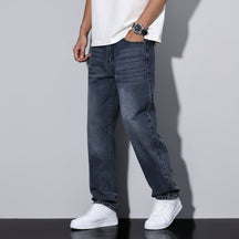 Calça Jeans Masculina de Corte Reto Lavada | Moda Casual