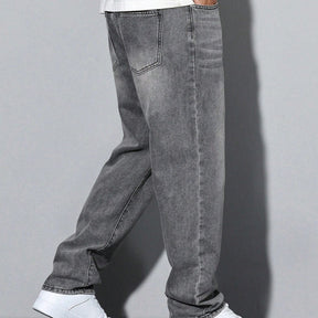 Calça Jeans Masculina de Corte Reto Lavada | Moda Casual