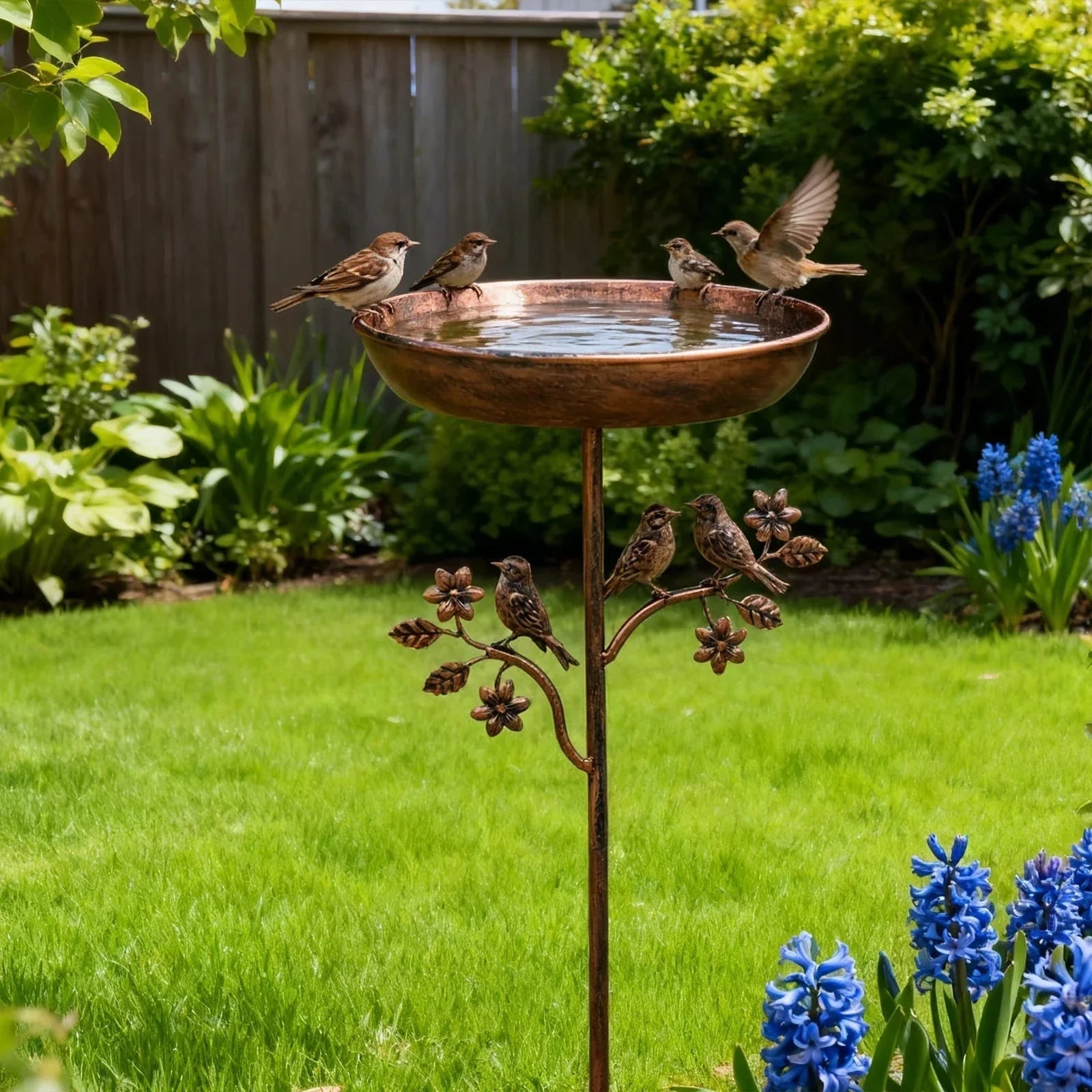Bebedouro para Pássaros de Metal Decoração de Jardim Suporte Decorativo para Jardim